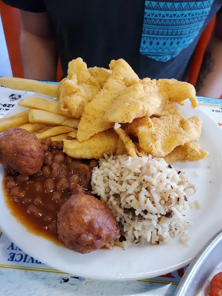 8 Piece Catfish Dinner
